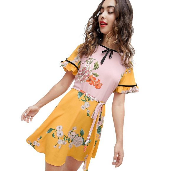 River Island Dresses & Skirts - river island yellow & pink floral tea dress w short sleeves & black velvet trim